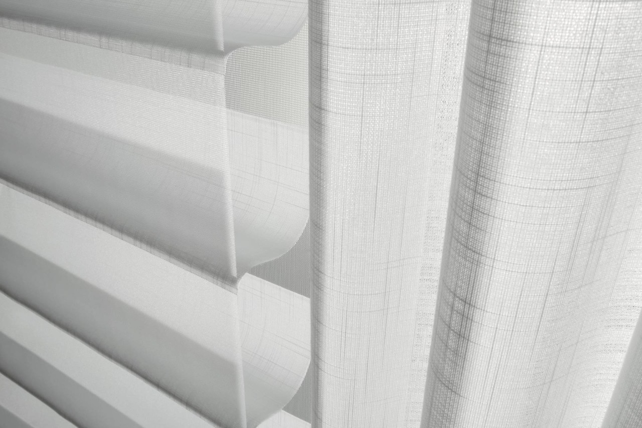 Hunter Douglas Silhouette® Sheer Shades near Bloomington, Illinois (IL)