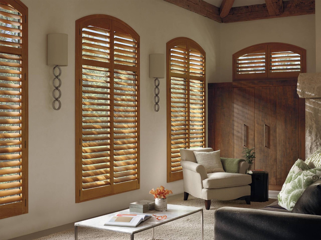 Hunter Douglas NewStyle® Composite Shutters near Bloomington, Illinois (IL)
